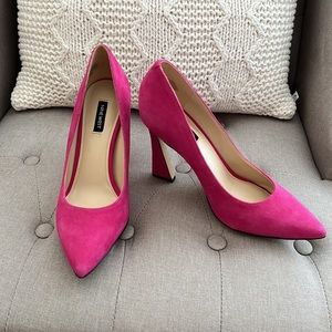 Nine West Pink Trendz Suede Pump Heels - Size 9.5 M. Brand New in Box